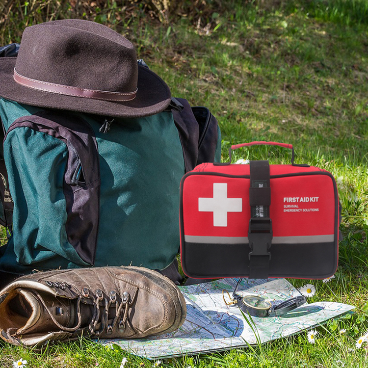 Erste-Hilfe-Set für Auto, Reisen und Zuhause – Notfallset für Wandern, Camping, Rucksackreisen und Outdoor 